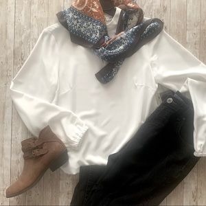 NOT FOR SALE ****Nine West White Long Sleeve Blouse Sz S NWT
